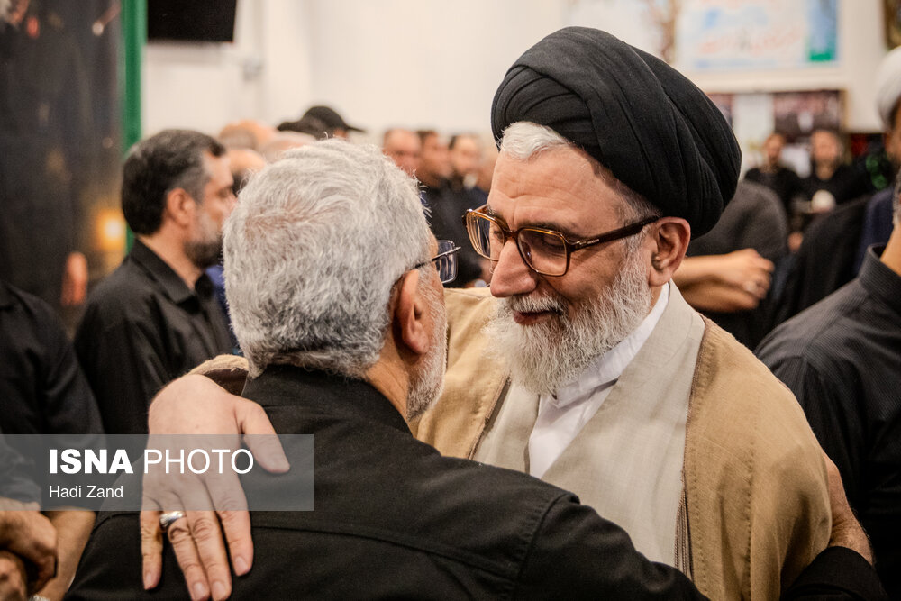 گپ و گفت وزیر اطلاعات با سردار قاآنی در یک مراسم + تصاویر 2
