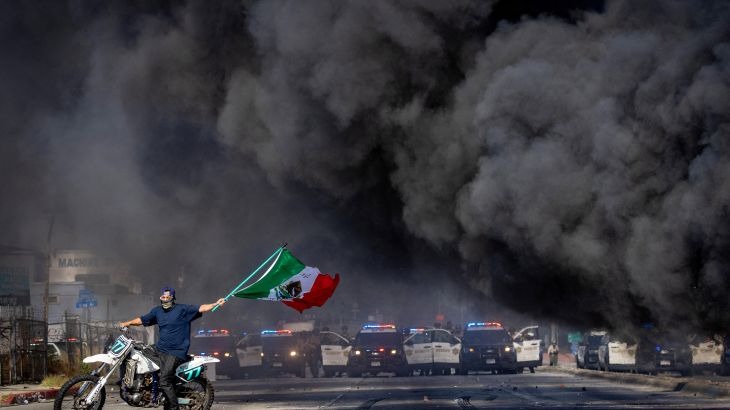 جنگ در زمین دموکراتها 2