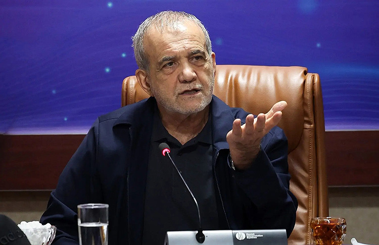 دولت پیشگام صرفه‌جویی باشد