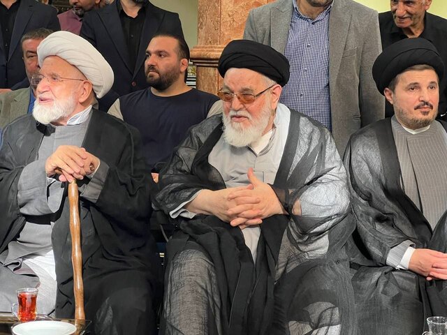 حضور مهدی کروبی در یک مراسم عمومی پس از رفع حصر + عکس 2