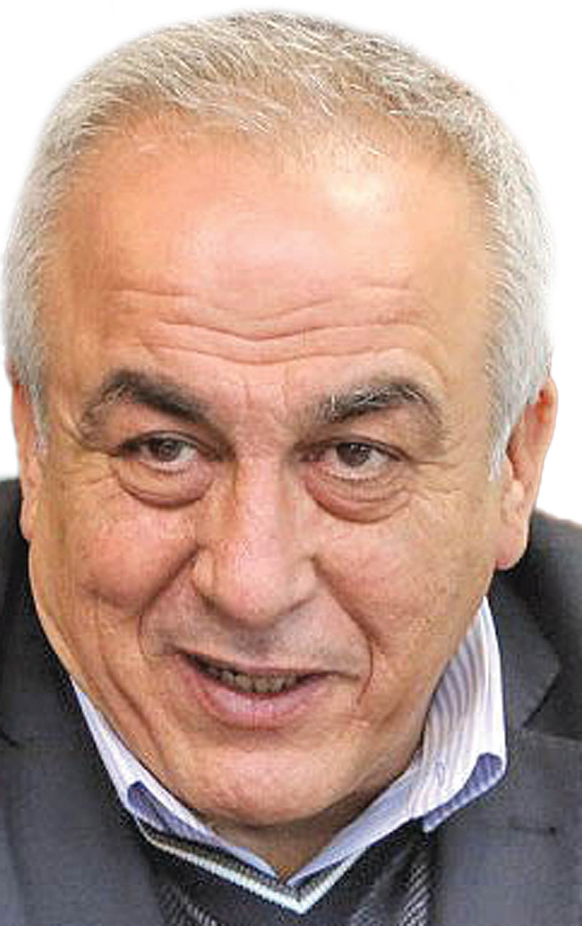 محمود سیادت copy