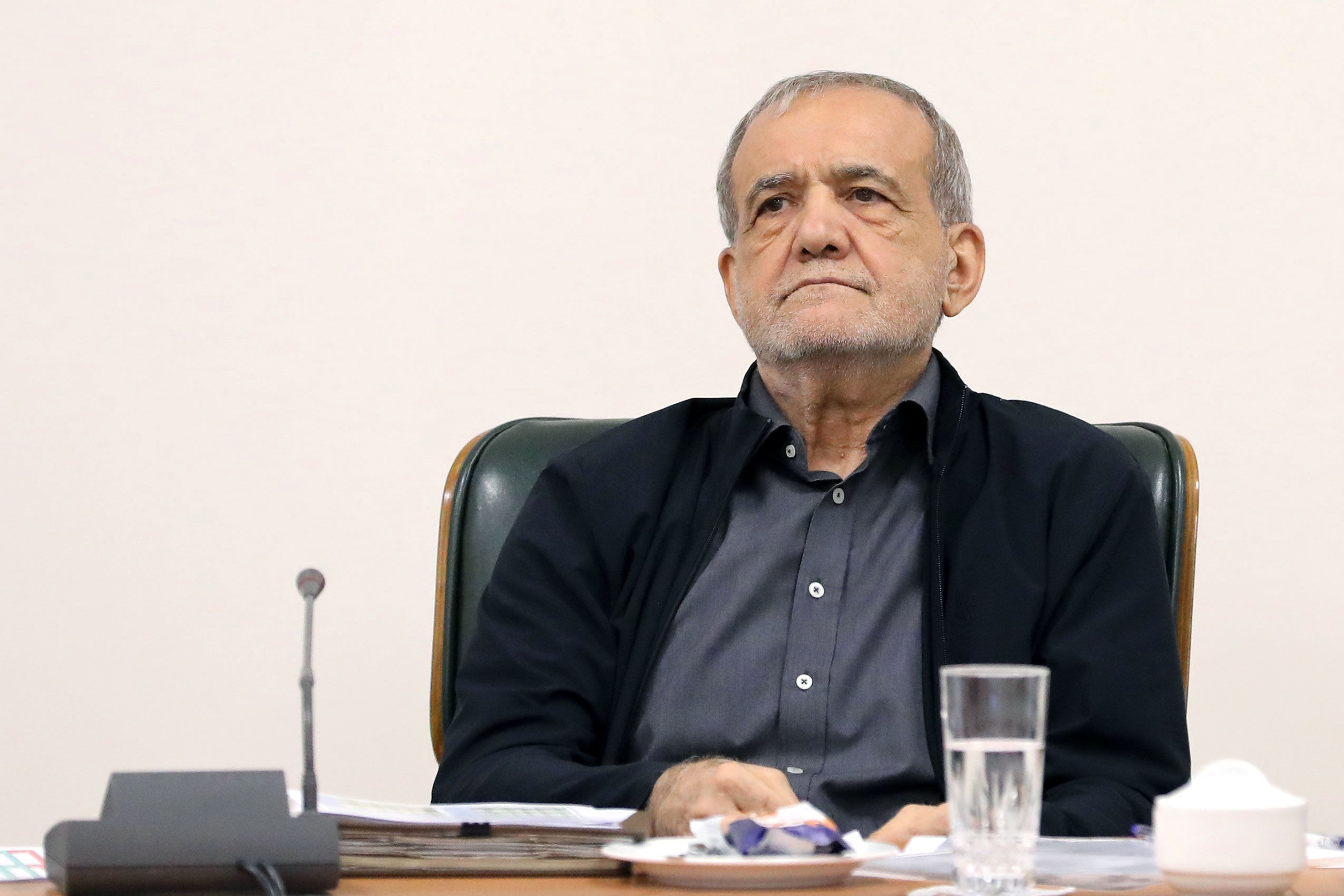 پزشکیان: مگر امکان دارد دولت بدون هماهنگی با رهبری اقدامی در مسائل کلان کشور انجام دهد؟