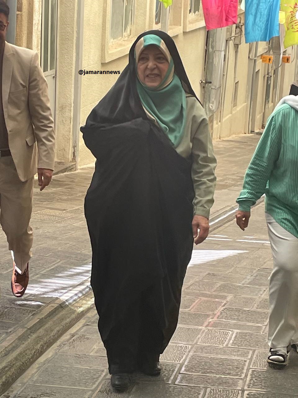 معصومه ابتکار برای رأی دادن وارد حسینیه جماران شد + عکس 3