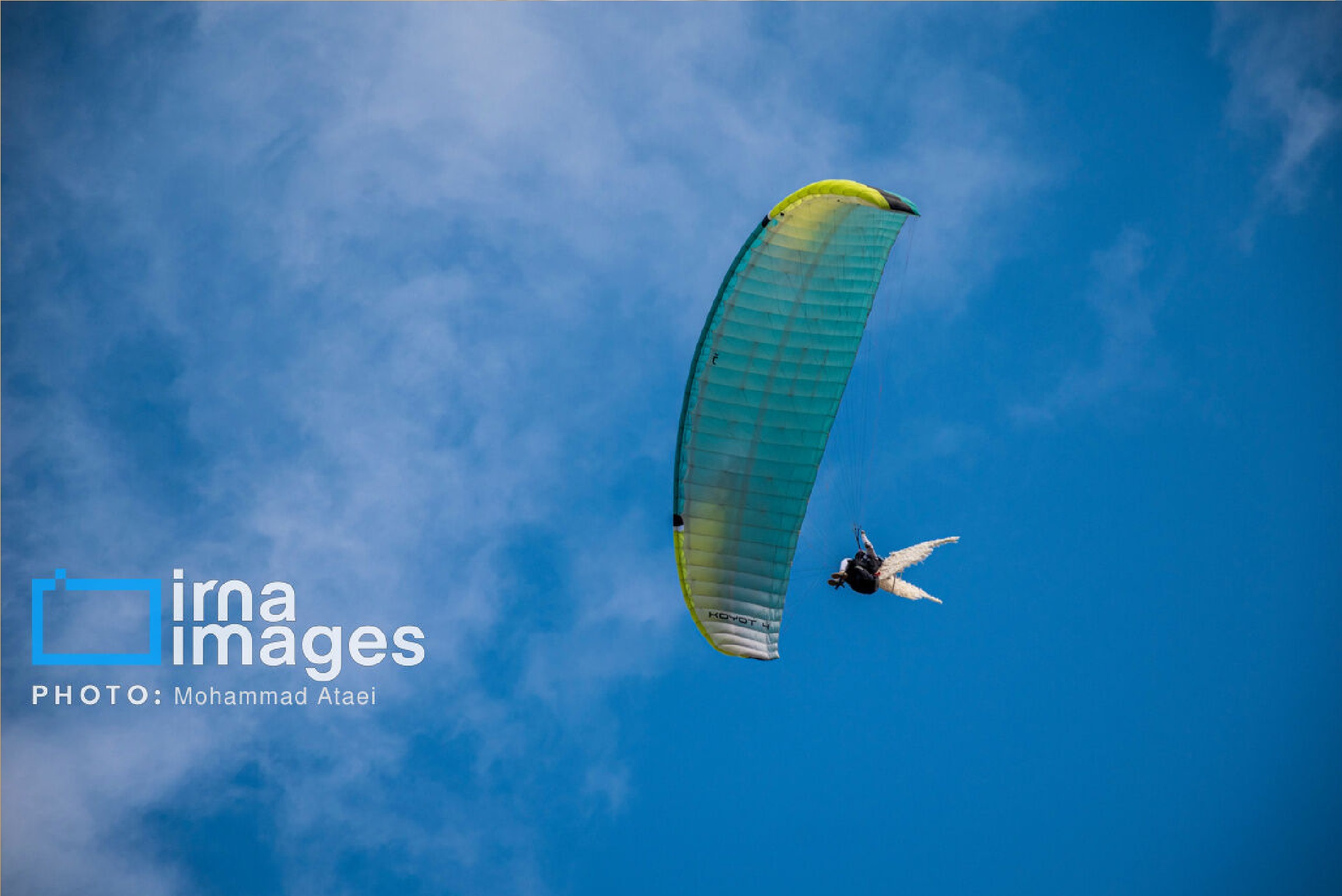 سقوط پاراگلایدر در کازرون فارس