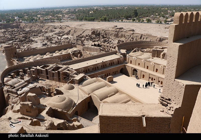 1404100416255473335147424