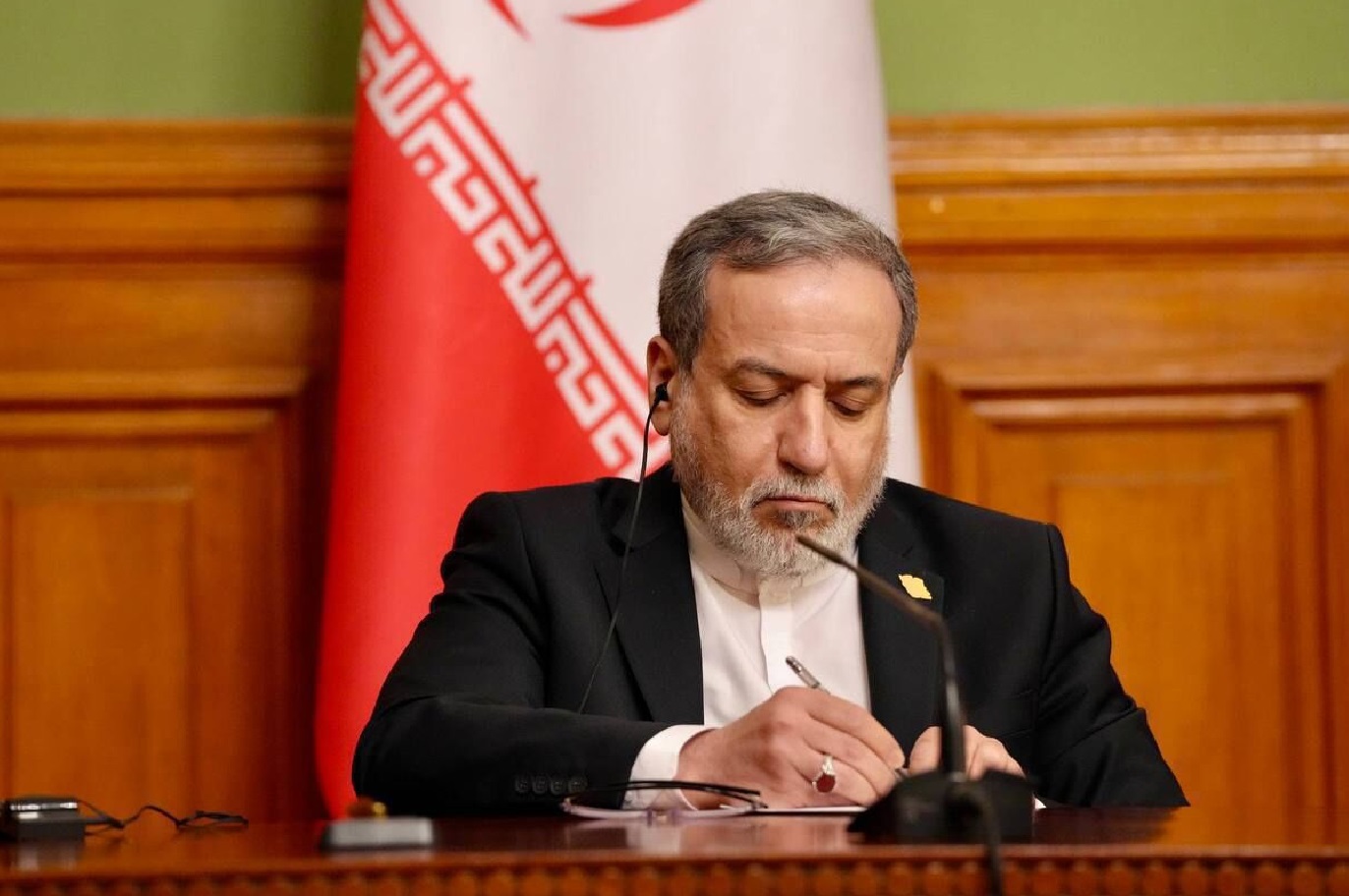 نامه‌ عراقچی به گوترش درباره «عملیات تروریسم اقتصادی» آمریکا علیه ایران