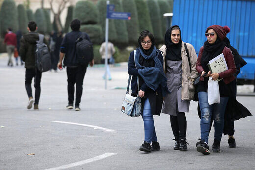 اضافه شدن هزینه آمادگی برای امتحانات نهایی به هزینه‌های کنکور/ تحلیل یک جامعه‌شناس از نابرابری در آموزش را بخوانید