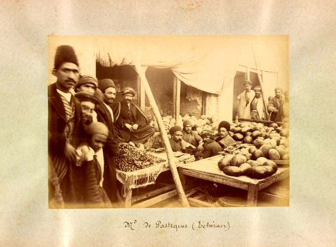 تصویری از یک هندوانه‌فروشی در دوره قاجار + عکس 2