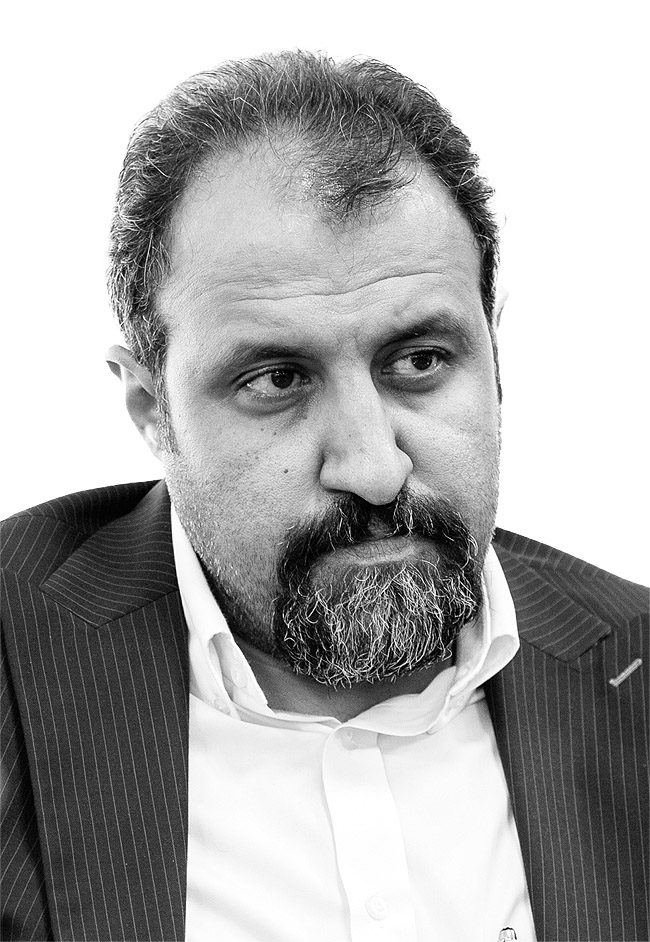 دکتر حقانی copy