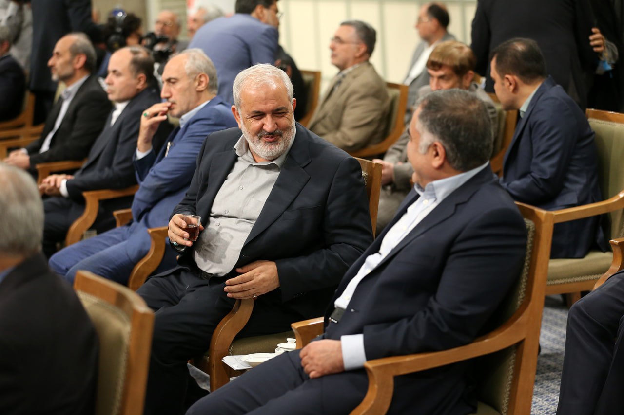 تیپ خاص علی لاریجانی در دیدار با رهبری / چهره خندان پزشکیان شکار دوربین ها شد + تصاویر 7