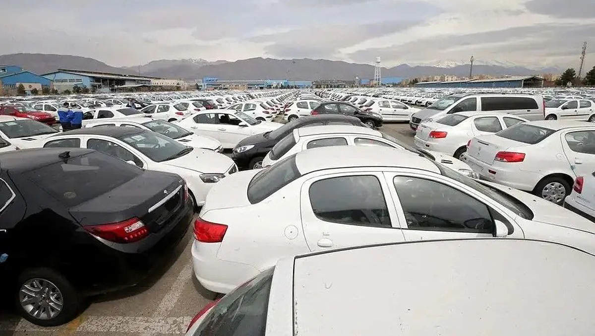 خودروسازان در چاه زیان و بدهی/ تازهترین آمار نماگرهای اقتصادی چه میگویند؟ +فیلم