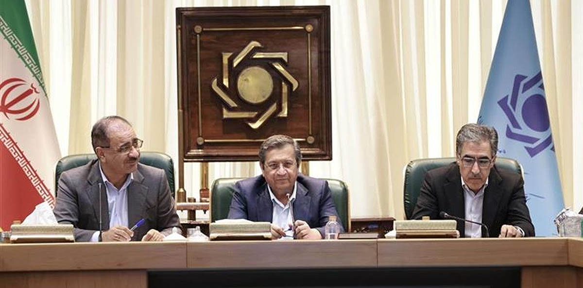 کاهش ۵۰ درصدی تورم ماهانه تیرماه؛ وعده همتی برای تسهیل ارزی تولید