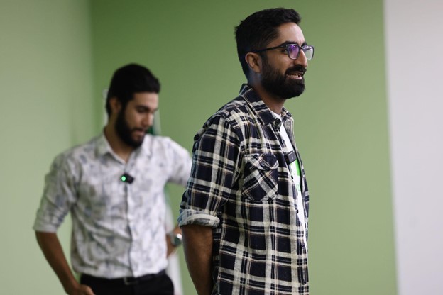 دنیای اقتصاد1