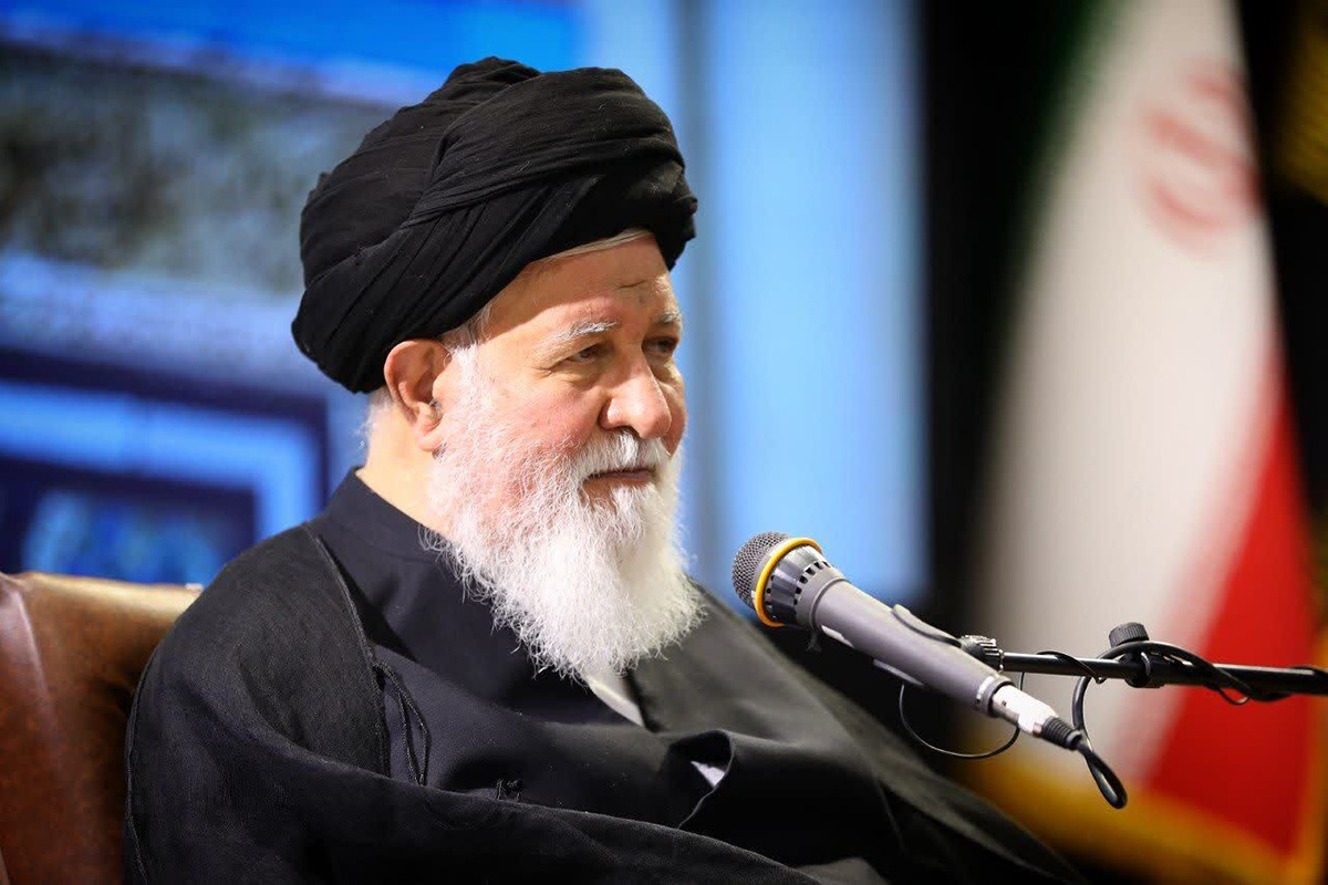 علم الهدی: دستاوردهای انقلاب اسلامی ایران به اوج خود رسیده است/ ما تنها از خود در قبال تجاوز دفاع می کنیم
