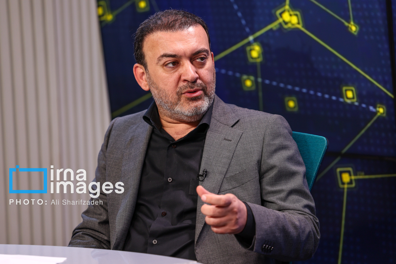 هشدار معاون وزیر کشور: باید آماده باشیم؛ روزهای سخت‌تری در راه است/ باید آرایش اقتصادی متناسب با شرایط داشته باشیم/ بیکاری می‌تواند موتور بی‌ثباتی اجتماعی شود