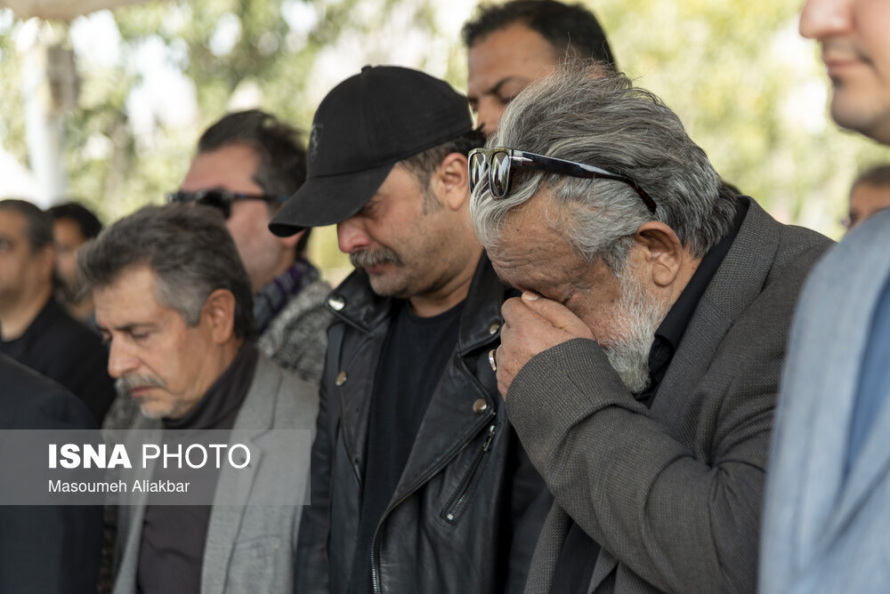 مراسم تشییع همایون ارشادی