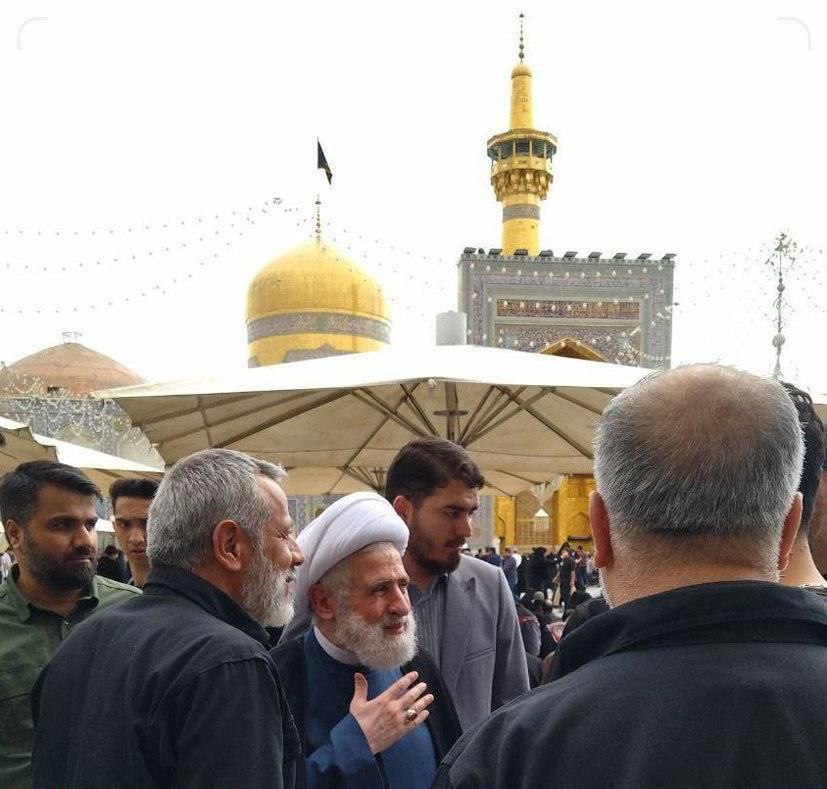 حضور معاون دبیرکل حزب الله در حرم مطهر رضوی + عکس 2