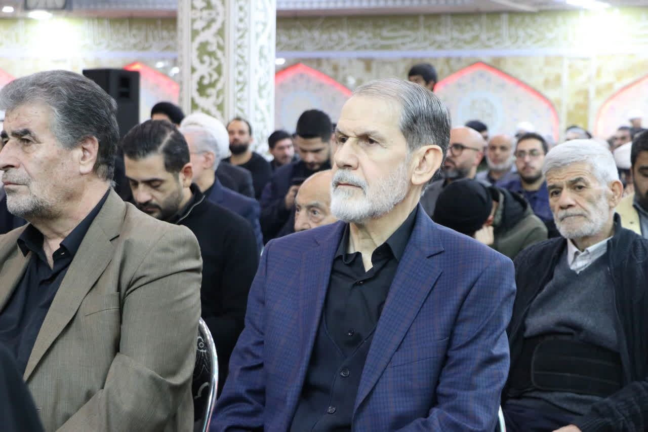 حضور چهره‌های مختلف سیاسی در مراسم ختم فرزند صدیقی + عکس 8