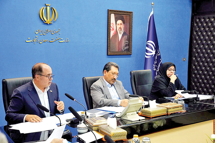 ضرورت تقویت استقلال اتاق بازرگانی