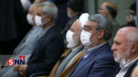 تصاویری از دیدار مسئولان نظام و سفیران کشورهای اسلامی با رهبر انقلاب