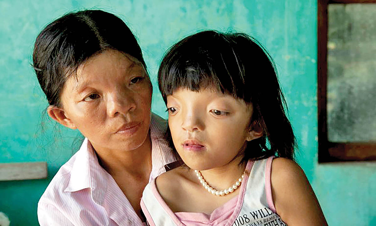 age10008-033-768x512 copy