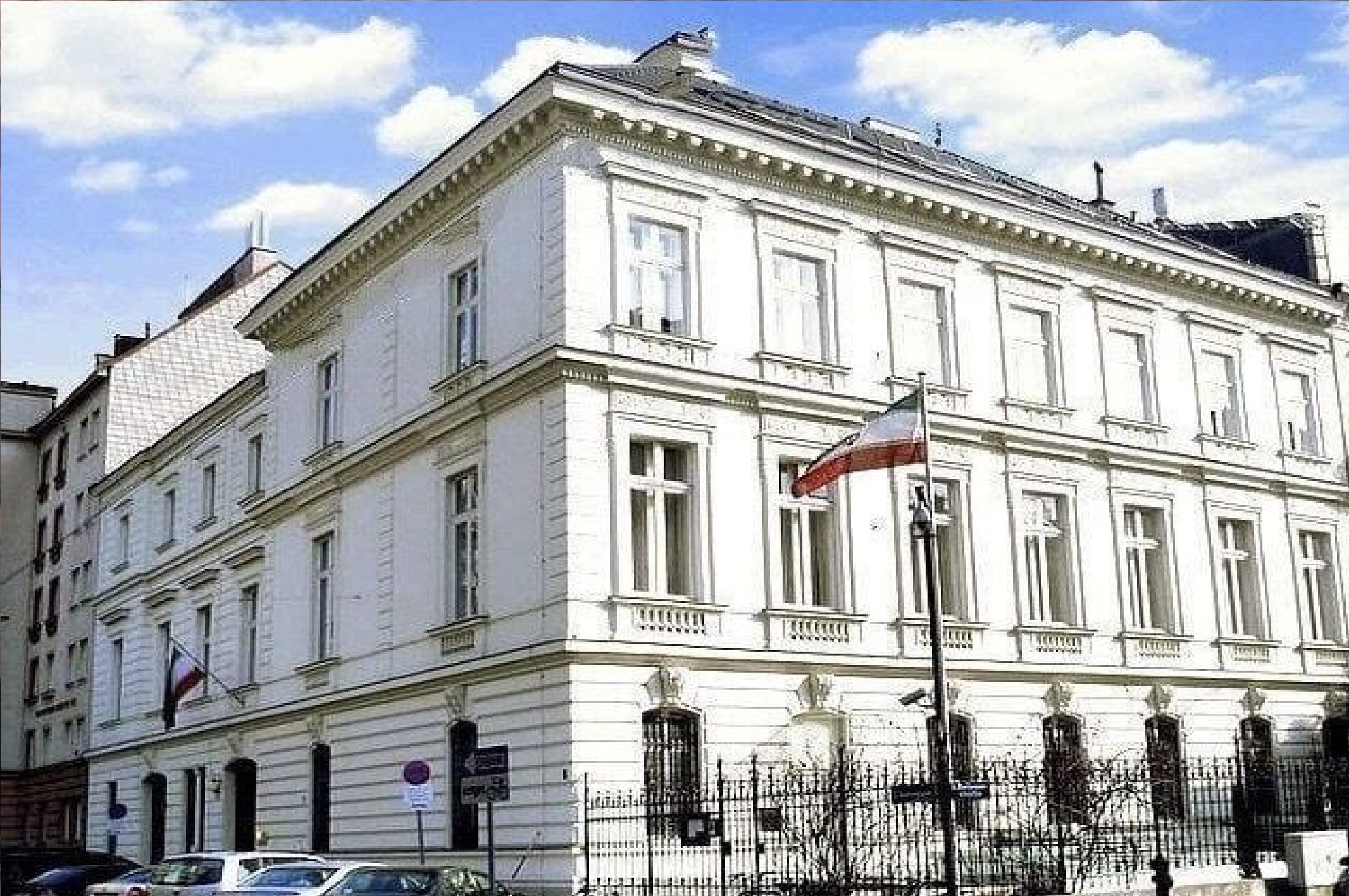 هشدار سفارت ایران در وین به ارتش آمریکا: فورا به ماجراجویی در منطقه پایان دهید