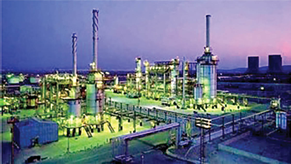 فروش ۲۶۰۰میلیاردی لوبکات و گوگرد در مسیر تامین خوراک زنجیره پتروشیمی