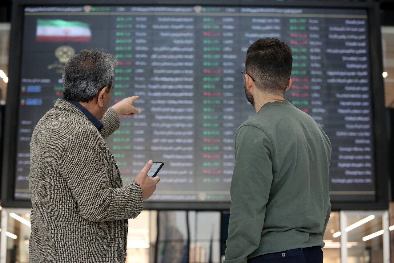 تداوم استقبال از نمادهای کوچک و متوسط