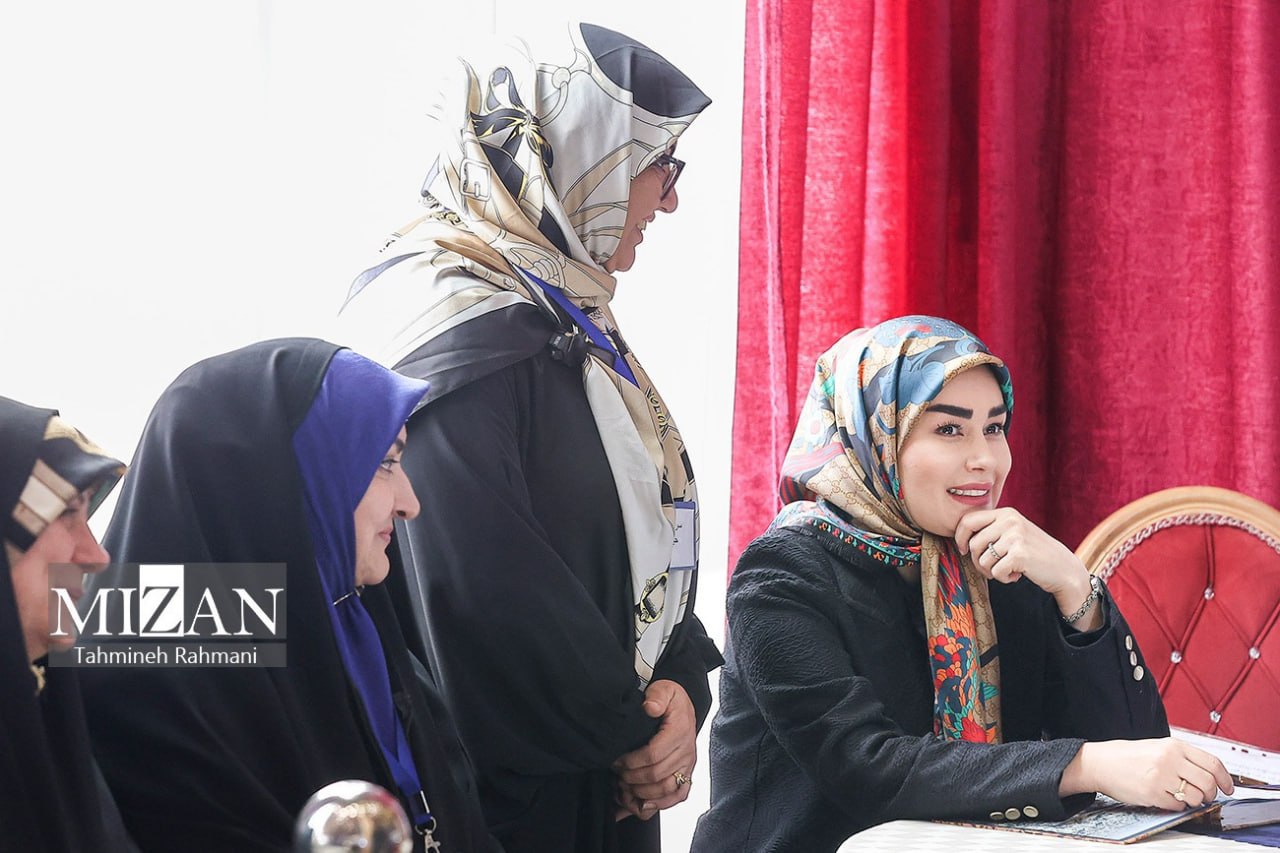 تصاویر جدید از همسر عباس عراقچی در بازارچه دیپلماتیک وزارت امور خارجه 2