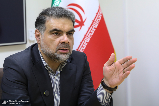 مشاور قالیباف: در وضعیت «نه جنگ، نه آتشبس» هستیم؛ با تندروها برخورد میشود