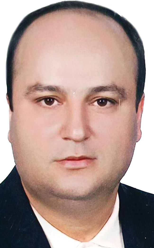 صادق تخمه_چیان copy