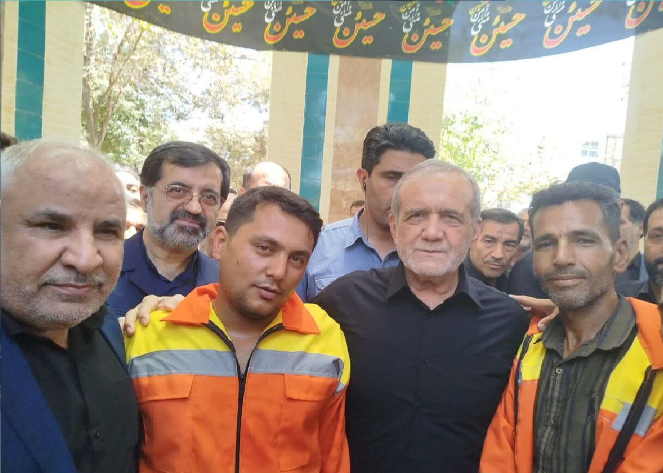 تصویری متفاوت از پزشکیان در قم 2
