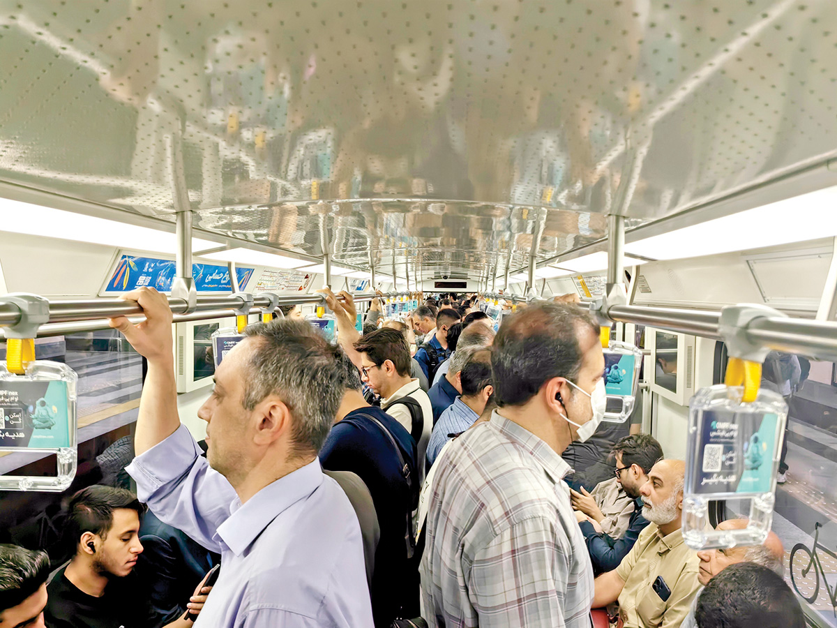 11 نارسایی «سفر با مترو» 4