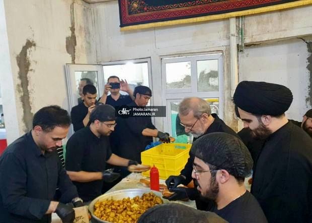 خدمت رسانی علی لاریجانی به زائران اربعین + تصاویر 2