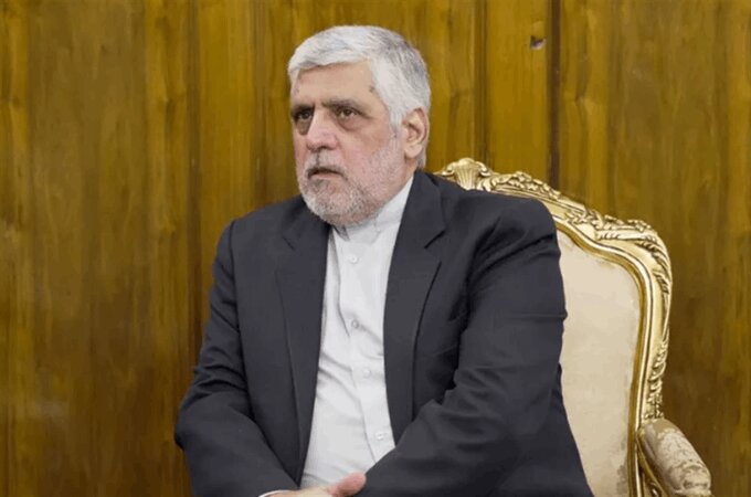 اقامت سفیر ایران در لبنان تمدید شد