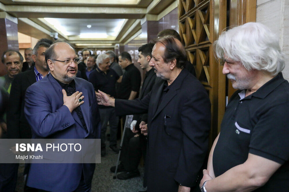 دورهمی دولتمردان روحانی، سخنران معروف و شهردار اصلاح طلب در یک مراسم ختم+عکس