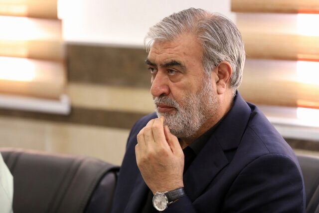 کنایه تند رئیس کمیسیون امنیت ملی به ترامپ/ از جنگیدن با بازندهها نمیترسیم/تابوتهای آمریکایی بیشتر خواهد شد