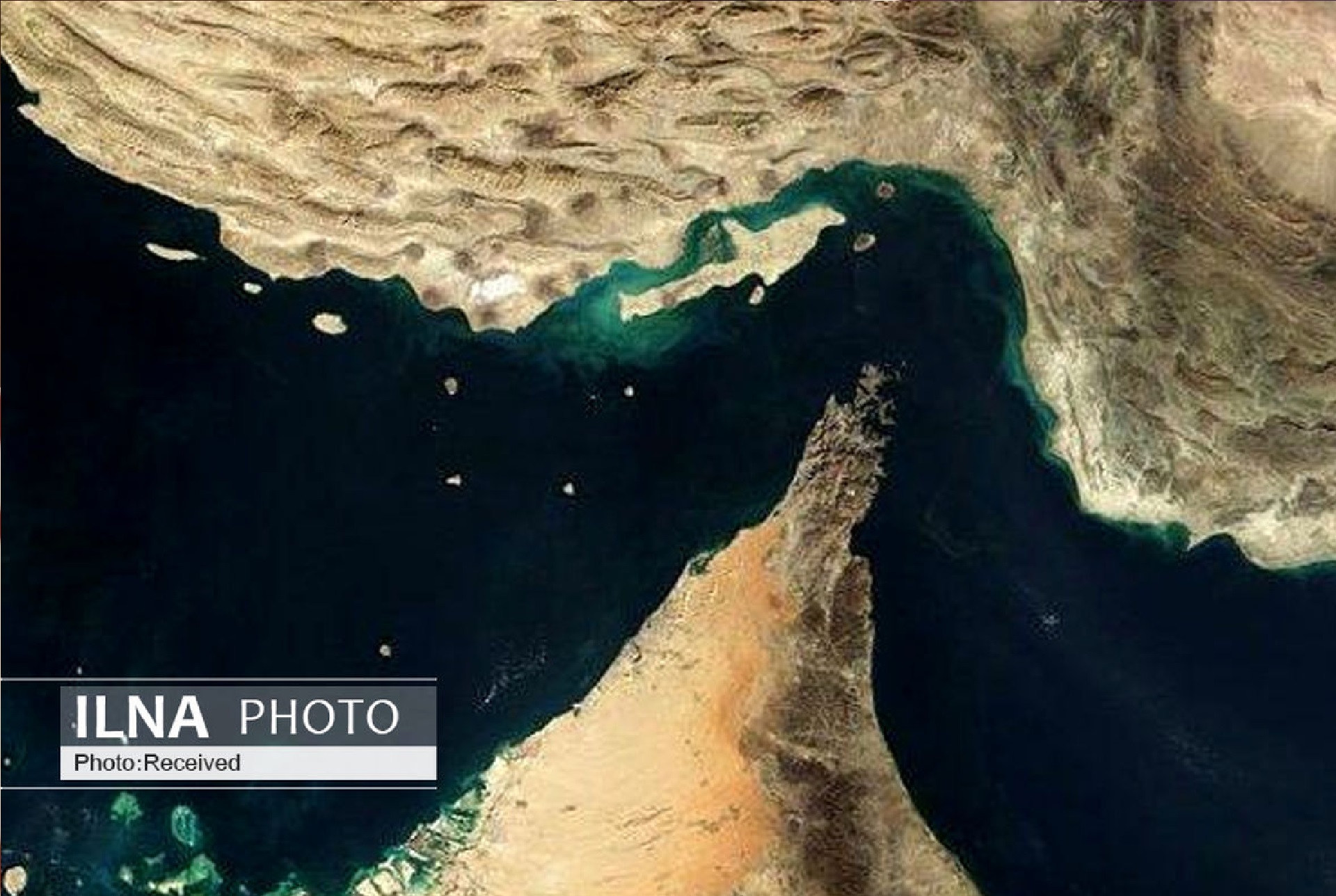 هشدار عمان به کشتی ها در تنگه هرمز/ ماجرا چیست؟