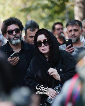 از نوید محمد زاده تا شهاب حسینی / بازیگران معروفی که برای بدرقه داریوش مهرجویی رفتند + تصاویر 10