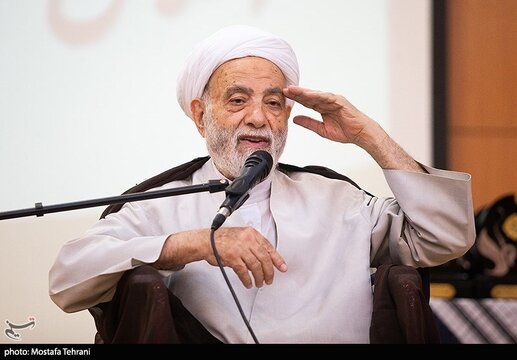 تصاویر حضور قرائتی با ویلچر در یک مراسم + عکس ها 13