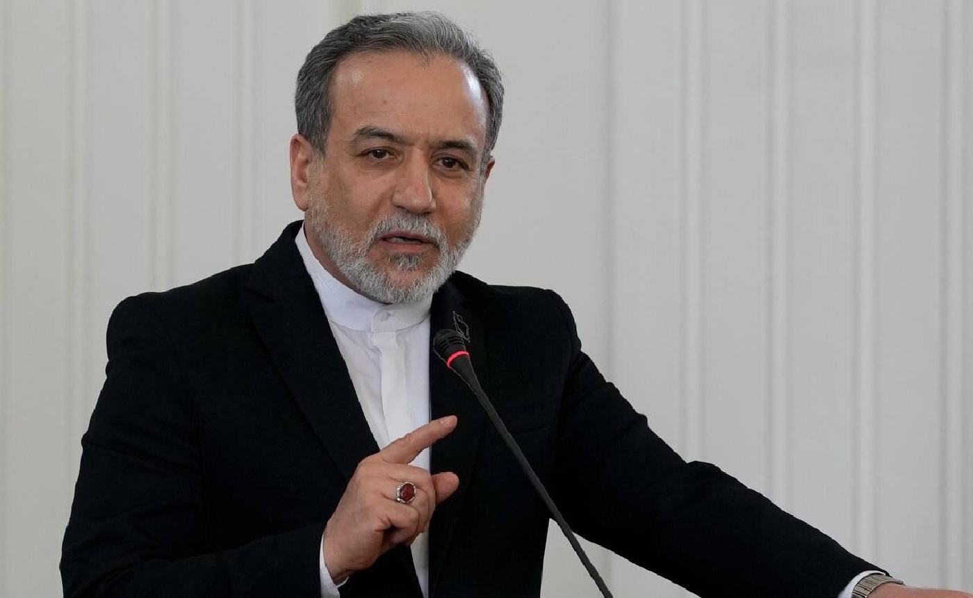 عراقچی: دارایی‌های مسدود شده ایران آزاد خواهد شد/ شمشیر ایران برای همیشه بالای سر تنگه هرمز باقی می‌ماند