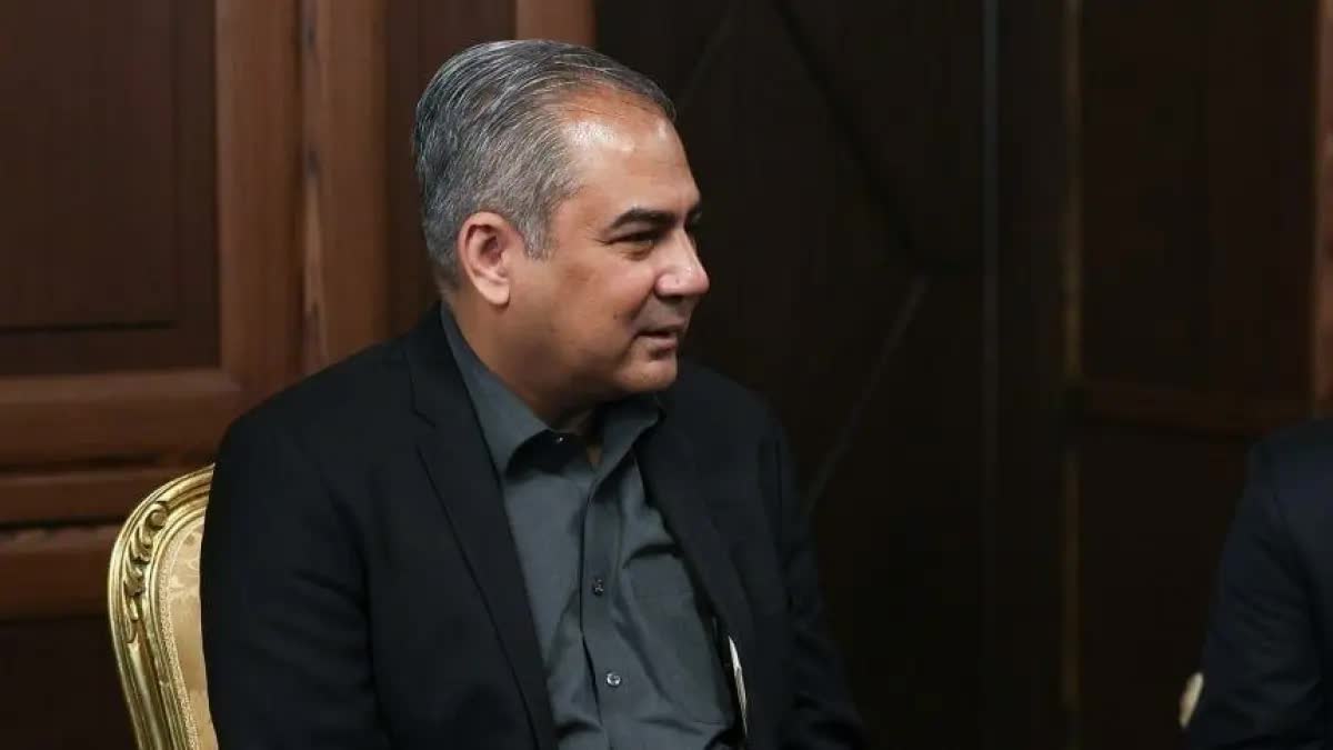 وزیر کشور پاکستان عازم تهران شد