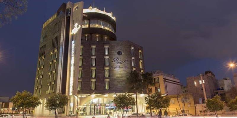 هتل رویال؛ هتل نزدیک دروازه قرآن شیراز