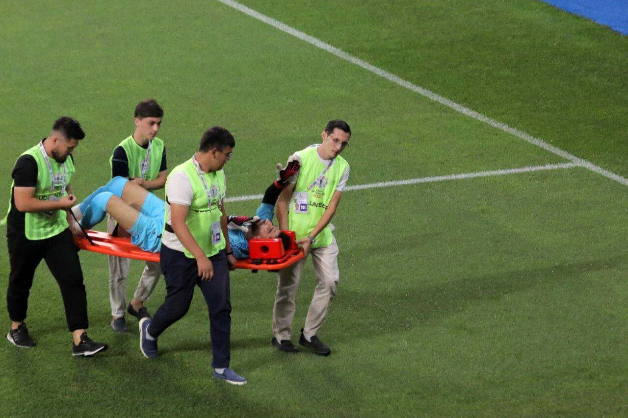 عکس| تصاویری تلخ از گلر تیم ملی/ بیرانوند راهی بیمارستان شد!