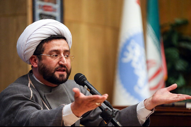 «محمد زارع فومنی» دار فانی را وداع گفت