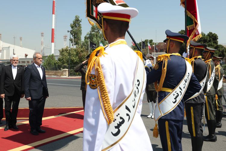 پزشکیان راهی پاکستان شد + تصاویر 3