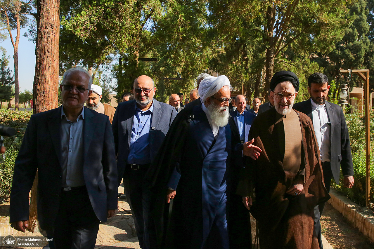 بازدید+سید+محمد+خاتمی+از+باغ+دولت+آباد+یزد (4)