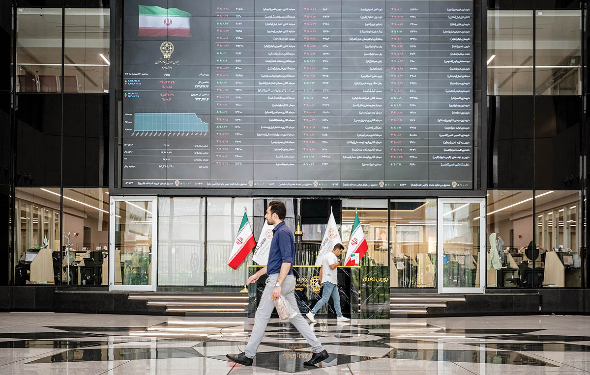 جدال سناریوهای بورسی