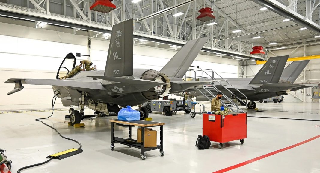 موافقت آمریکا با فروش ۳۳۰ میلیون دلار قطعات یدکی جنگنده به تایوان