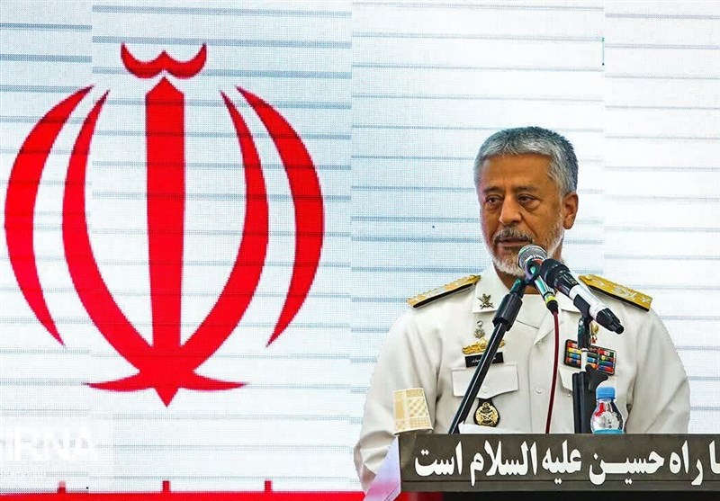 مقام ارشد ارتش: قدرت پهپادی ایران، شاهکار است/ انتقام خون شهدای دنا را میگیریم/شمال اقیانوس هند، تنگه هرمز و خلیج فارس تحت کنترل محکم ماست